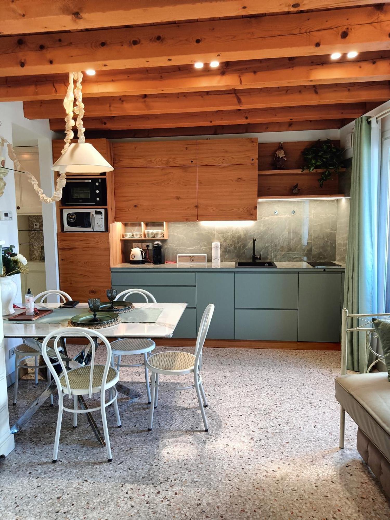 Suite Latina - San Leonardo Treviso Bagian luar foto